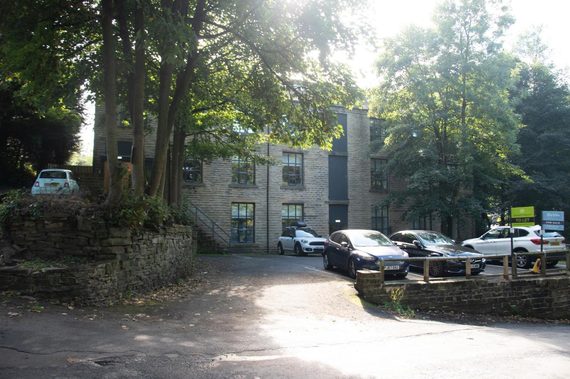 2-Bedroom With Breathtaking Views In Holmfirth Village, Huddersfield Room photo